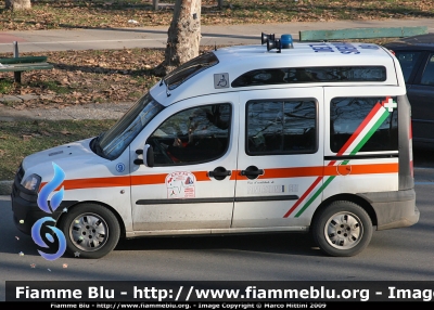 Fiat Doblò I serie
Pubblica Assistenza San Maurizio d'Opaglio (NO)
CG962LN
Parole chiave: Fiat Doblò_Iserie