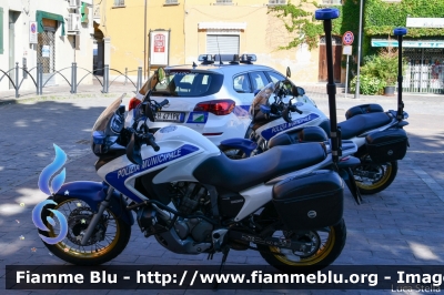 Honda
Polizia Municipale
Unione Reno Galliera (BO)
POLIZIA LOCALE YA 01281
POLIZIA LOCALE YA 01282
Festa della Repubblica 2019
Parole chiave: Honda POLIZIA LOCALEYA01281 POLIZIALOCALEYA01282 Festa_della_Repubblica_2019