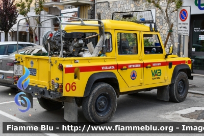 Land Rover Defender 110
06 - VAB Pistoia
Antincendio Boschivo - Protezione Civile
Parole chiave: Land-Rover Defender_110