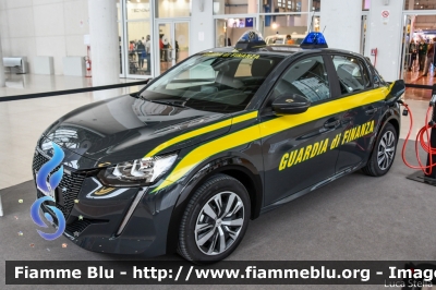 Peugeot e-208
Guardia di Finanza
Allestimento Focaccia
GdiF 081 BQ
In esposizione al Reas 2021
Parole chiave: Peugeot e-208 GdiF081BQ Reas_2021