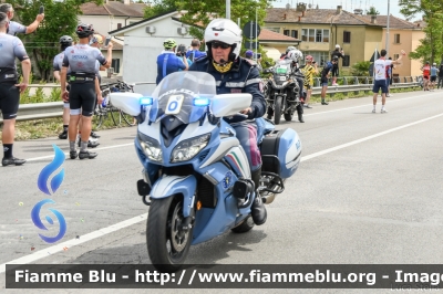 Yamaha FJR 1300 II serie
Polizia di Stato
Polizia Stradale
Allestimento Elevox
POLIZIA G3109
in scorta al Giro d'Italia 2021
Moto "0"
Parole chiave: Yamaha FJR_1300_IIserie POLIZIAG3109 Giro_D_Italia_2021