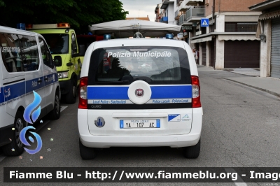 fiat Qubo
Polizia Municipale
Unione dei Comuni dell'Alto Ferrarese
POLIZIA LOCALE YA 107 AC 
Alto Ferrarese 106
Parole chiave: POLIZIALOCALEYA107AC 