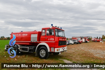 Distaccamento Volontario di San Pietro in Casale (Bo)
Vigili del Fuoco
Comando Provinciale di Bologna

Parole chiave: Distaccamento Volontario di San Pietro in Casale