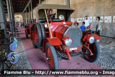 Fiat 15 Ter
Vigili del Fuoco
Museo di Mantova
VF 135
Parole chiave: Fiat 15_Ter VF135