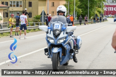 Yamaha FJR 1300 II serie
Polizia di Stato
Polizia Stradale
Allestimento Elevox
POLIZIA G3150
in scorta al Giro d'Italia 2021
Moto "13"
Parole chiave: Yamaha FJR_1300_IIserie POLIZIAG3150 Giro_Italia_2021