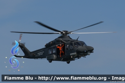 Agusta-Westland HH-139A
Aeronautica Militare Italiana
15° Stormo S.A.R.
15-44
Air Show Valore Tricolore 2018
Parole chiave: Agusta-Westland HH-139A AM1544 Air_Show_2018