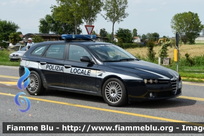 Alfa-Romeo 159 Sportwagon
Polizia Locale Polesine Superiore
Comune di Castelmassa (RO)
Allestita Ciabilli
POLIZIA LOCALE YA 880 AA
Parole chiave: Alfa-Romeo 159_Sportwagon POLIZIALOCALEYA880AA 1000_Miglia_2023