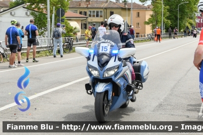 Yamaha FJR 1300 II serie
Polizia di Stato
Polizia Stradale
Allestimento Elevox
POLIZIA G3104
in scorta al Giro d'Italia 2021
Moto "15"
Parole chiave: Yamaha FJR_1300_IIserie POLIZIAG3104 Giro_D_Italia_2021