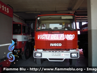 Iveco 330-26 
Vigili del Fuoco
 Comando Provinciale di Bologna
 VF 16949
Parole chiave: Iveco 330-26 VF16949