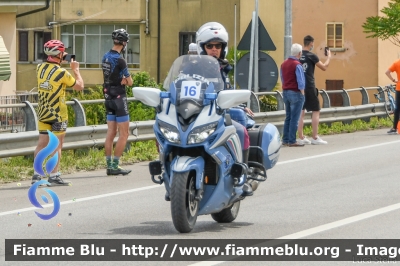 Yamaha FJR 1300 II serie
Polizia di Stato
Polizia Stradale
Allestimento Elevox
POLIZIA G3082
In Scorta al giro d’Italia
Moto “16”
Parole chiave: Yamaha FJR_1300_IIserie POLIZIAG3082 Giro_D_Italia_2021