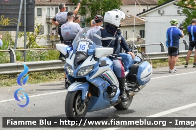 Yamaha FJR 1300 II serie
Polizia di Stato
Polizia Stradale
Allestimento Elevox
POLIZIA G3082
In Scorta al giro d’Italia
Moto “16”
Parole chiave: Yamaha FJR_1300_IIserie POLIZIAG3082 Giro_D_Italia_2021