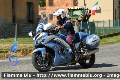 Yamaha FJR 1300 II serie
Polizia di Stato
Polizia Stradale
Allestimento Elevox
in scorta al Giro d'Italia 2024
Moto 16
POLIZIA G3134
Parole chiave: Yamaha FJR_1300_IIserie Giro_D_Italia_2024 POLIZIAG3134