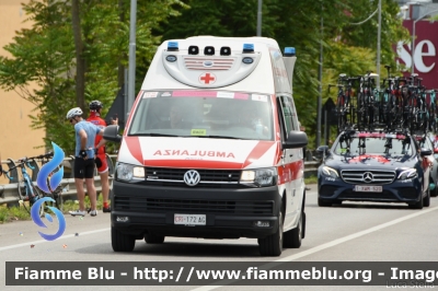 Volkswagen Transporter T6
Croce Rossa Italiana
Comitato Locale di Lipomo (CO)
Allestimento Aricar
CRI 172 AG
In scorta al Giro d'Italia 2021
Parole chiave: Volkswagen Transporter_T6 Giro_D_Italia_2021 Ambulanza CRI172AG