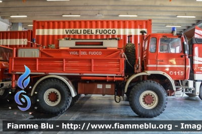 Man-Meccanica F99 4x4
Vigili del Fuoco
Comando Provinciale di Ravenna
Allestimento Baribbi
VF 17453
Parole chiave: Man-Meccanica F99_4x4 VF17453 Santa_BArbara_2017