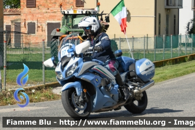 Yamaha FJR 1300 II serie
Polizia di Stato
Polizia Stradale
Allestimento Elevox
in scorta al Giro d'Italia 2024
Moto 17
Parole chiave: Yamaha FJR_1300_IIserie Giro_D_Italia_2024