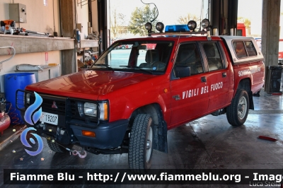 Mitsubishi L200 I serie
Vigili del Fuoco
Comando Provinciale di Ravenna
N.S.S.A. Ravenna
VF 18207
Parole chiave: Mitsubishi L200_Iserie VF18207 Santa_Barbara_2019