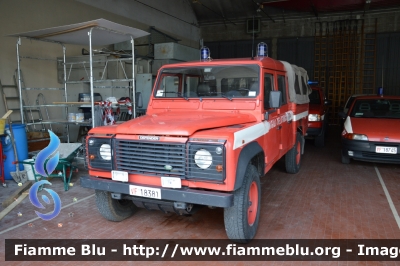 Land Rover Defender 130
Vigili del Fuoco
Comando Provinciale di Verona
VF 18381
Parole chiave: Land-Rover Defender_130 VF18381