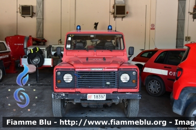 Land Rover Defender 130
Vigili del Fuoco
Comando Provinciale di Ravenna
VF 18397
Parole chiave: Land-Rover Defender_130 VF18397