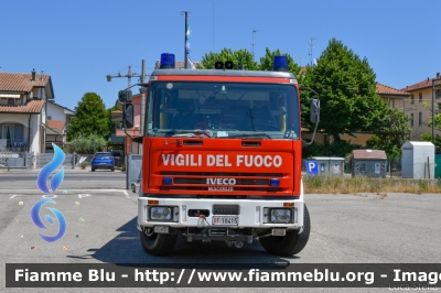 Iveco EuroFire 150E27 I serie
Vigili del Fuoco
Comando Provinciale di Forlì Cesena
Distaccamento Volontario di Cesenatico
AutoPompaSerbatoio allestimento Iveco-Magirus
VF 18415
Parole chiave: Iveco EuroFire_150E27_Iserie VF18415