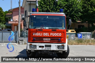 Iveco EuroFire 150E27 I serie
Vigili del Fuoco
Comando Provinciale di Forlì Cesena
Distaccamento Volontario di Cesenatico
AutoPompaSerbatoio allestimento Iveco-Magirus
VF 18415
Parole chiave: Iveco EuroFire_150E27_Iserie VF18415