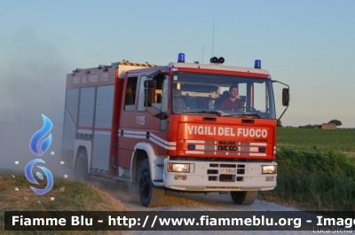 Iveco EuroFire 150E27 I serie
Vigili del Fuoco
Comando Provinciale di Ferrara
DistaccamentoVolontario di Copparo
AutoPompaSerbatoio allestimento Iveco-Magirus
VF 18545
Parole chiave: Iveco EuroFire_150E27_Iserie VF18545