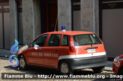 Fiat Punto I Serie
Vigili del Fuoco
Comando Provinciale di Ferrara
VF 18756
Parole chiave: Fiat Punto_ISerie VF18756