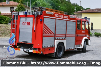 Iveco EuroFire 150E27 I serie
Vigili del Fuoco
Comando Provinciale di Ravenna
Distaccamento Volontario di Casola Valsenio (RA)
AutoPompaSerbatoio allestimento Iveco-Magirus
VF 18988
Parole chiave: Iveco EuroFire_150E27_Iserie VF18988