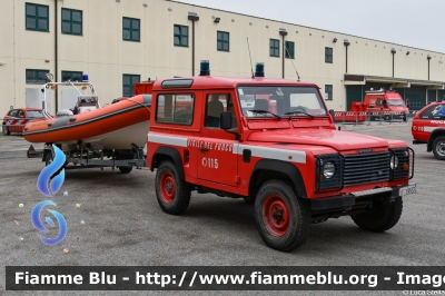 Land Rover Defender 90
Vigili del Fuoco
Comando Provinciale di Ferrara
VF 19537
Parole chiave: Land-Rover Defender_90 VF19537