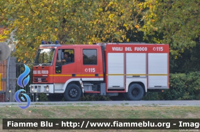 Iveco CityEuroFire 100E21 I serie
Vigili del Fuoco
Comando Provinciale di Ferrara
AutoPompaSerbatoio allestimento Iveco-Magirus
VF 19847
Parole chiave: Iveco CityEuroFire_100E21_Iserie VF19847