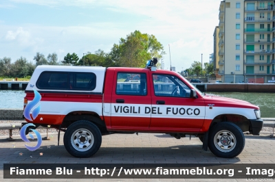 Toyota Hilux I serie
Vigili del Fuoco
Comando Provinciale di Rimini
VF 19992
Parole chiave: Toyota Hilux_Iserie VF19992