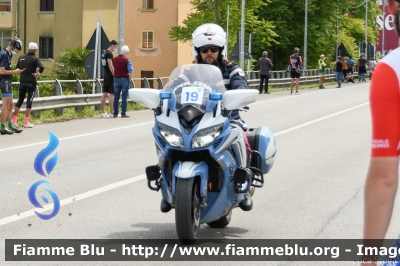 Yamaha FJR 1300 II serie
Polizia di Stato
Polizia Stradale
Allestimento Elevox
POLIZIA G3091
in scorta al Giro d'Italia 2021
Moto "19"
Parole chiave: Yamaha FJR_1300_IIserie POLIZIAG3091 Giro_D_Italia_2021