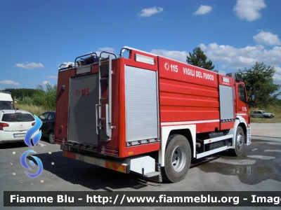 Mercedes-Benz Atego 1828 I serie
Vigili del Fuoco
Comando Provinciale di Ferrara
Distaccamento Volontario di Bondeno (FE)
AutoBottePompa allestimento Bai ricondizionata Carrozzeria Fortini
VF 26574

Si ringrazia tutto il personale per la collaborazione e la cortesia dimostrata
Parole chiave: Mercedes-Benz Atego_1828_Iserie VF26574