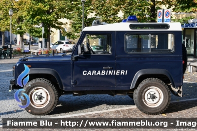 Land Rover Defender 90
Carabinieri
Polizia Militare presso Aeronautica Militare
AM AK 849
Parole chiave: Land-Rover Defender_90 AMAK849