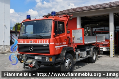 Mercedes-Benz 1124 4x4
Vigili del Fuoco
Comando Provinciale di Belluno
VF 20089
Parole chiave: Mercedes-Benz 1124_4x4 VF20089