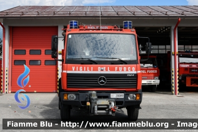 Mercedes-Benz 1124 4x4
Vigili del Fuoco
Comando Provinciale di Belluno
VF 20089
Parole chiave: Mercedes-Benz 1124_4x4 VF20089