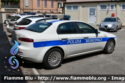 Alfa Romeo 159
Polizia Locale Ravenna
Allestimento Focaccia
RAVENNA A1
POLIZIA LOCALE YA 200 AB
Parole chiave: Alfa-Romeo 159