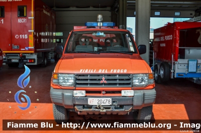 Mitsubishi Pajero Swb II serie
Vigili del Fuoco
Comando Provinciale di Padova
VF 20478
Parole chiave: Mitsubishi Pajero_Swb_IIserie VF20478