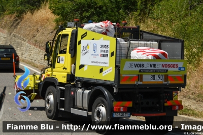 Mercedes-Benz Unimog U427
Les Departements
Equipiers du Tour de France
In assistenza al Tour de France 2024
Assistenza 206
Parole chiave: Mercedes-Benz Unimog U427 Tour_DE_France_2024