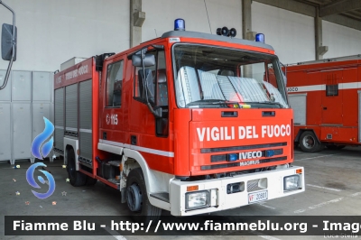 Iveco CityEuroFire 100E21 I serie
Vigili del Fuoco
Comando Provinciale di Modena
Distaccamento Permanente di Vignola
AutoPompaSerbatoio allestimento Iveco-Magirus
VF 20801
Parole chiave: Iveco CityEuroFire_100E21_Iserie VF20801