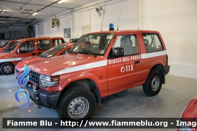 Mitsubishi Pajero Swb II serie
Vigili del Fuoco
Comando Provinciale di Ferrara
VF 20874
Parole chiave: Mitsubishi Pajero_Swb_IIserie VF20874