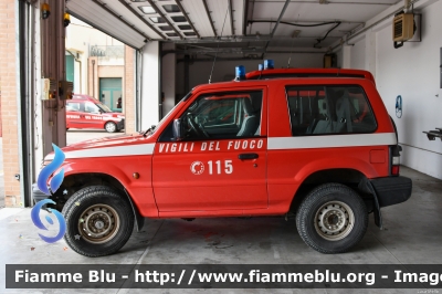 Mitsubishi Pajero Swb II serie
Vigili del Fuoco
Comando Provinciale di Ferrara
VF 20874
Parole chiave: Mitsubishi Pajero_Swb_IIserie VF20874