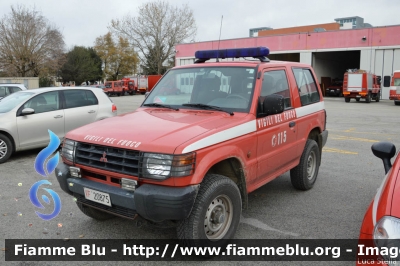 Mitsubishi Pajero Swb II serie
Vigili del Fuoco
Comando Provinciale di Ravenna
VF 20875
Santa Barbara 2014 Ravenna
Parole chiave: Mitsubishi Pajero_Swb_IIserie VF20875 Santa_Barbara_2014