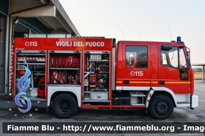 Iveco CityEuroFire 100E21 I serie
Vigili del Fuoco
Comando Provinciale di Ferrara
AutoPompaSerbatoio allestimento Iveco-Magirus
VF 20894
Parole chiave: Iveco CityEuroFire_100E21_Iserie VF20894 Santa_Barbara_2018