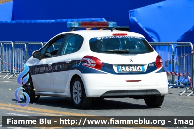 Peugeot 208
Polizia Roma Capitale
Parole chiave: Peugeot 208 Festa_della_Repubblica_2015