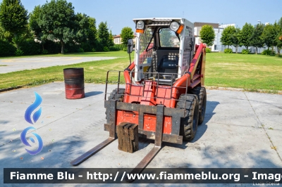 Bobcat
Vigili del Fuoco
Comando Provinciale di Padova
VF 20963
Parole chiave: Bobcat VF20963