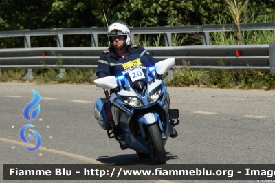 Yamaha FJR 1300 II serie
Polizia di Stato
Polizia Stradale
Allestimento Elevox
in scorta al Tour de France 2024
Moto 18
Parole chiave: Yamaha FJR_1300_IIserie Tour_DE_France_2024