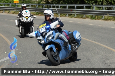 Yamaha FJR 1300 II serie
Polizia di Stato
Polizia Stradale
Allestimento Elevox
in scorta al Tour de France 2024
Moto 20
Parole chiave: Yamaha FJR_1300_IIserie Tour_DE_France_2024