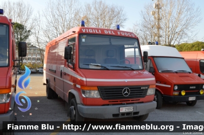  Mercedes-Benz Vario 612D
Vigili del Fuoco
Comando Provinciale di Ravenna
VF 21032
Parole chiave: Mercedes-Benz Vario_612D VF21032 Santa_Barbara_2017