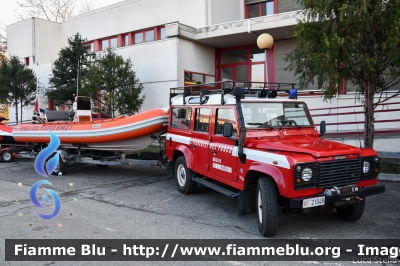 Land Rover Defender 110
Vigili del Fuoco
Comando Provinciale di Bologna
Nucleo Soccorso Subacqueo Acquatico
VF 21048
Parole chiave: Land-Rover Defender_110 VF21048 santa_Barbara_2018