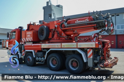 Astra HD7 84.42
Vigili del Fuoco
Comando Provinciale di Padova
AutoGru da 40 ton allestimento Cormach
Restyling Maritan
VF 21484
Parole chiave: Astra HD7_84.42 VF21484